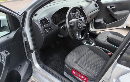 Volkswagen Polo VI (EU Market), 2012 год, 840 000 рублей, 2 фотография
