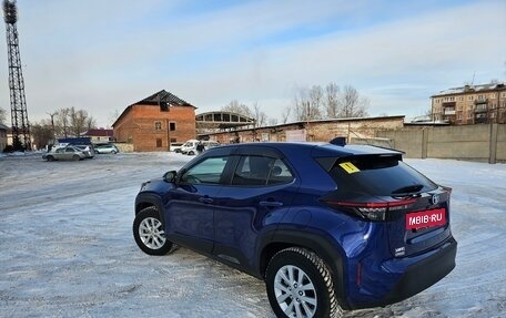 Toyota Yaris Cross, 2020 год, 1 950 000 рублей, 4 фотография