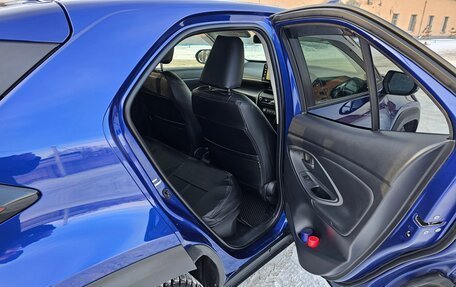 Toyota Yaris Cross, 2020 год, 1 950 000 рублей, 20 фотография