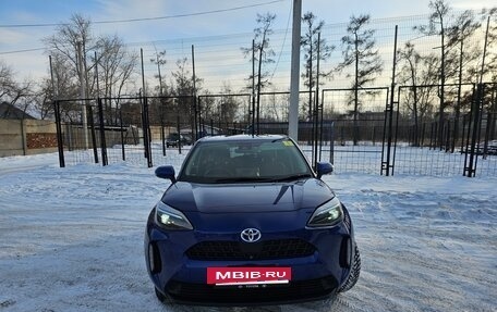 Toyota Yaris Cross, 2020 год, 1 950 000 рублей, 2 фотография