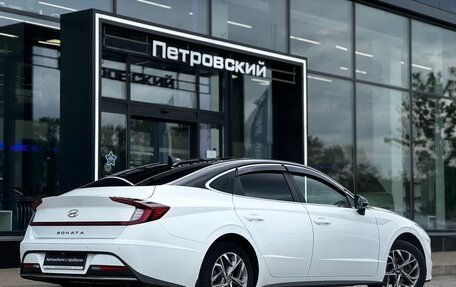 Hyundai Sonata VIII, 2020 год, 2 030 000 рублей, 2 фотография
