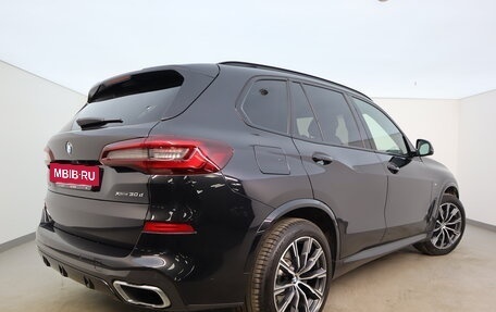 BMW X5, 2021 год, 8 490 000 рублей, 2 фотография