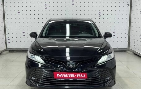 Toyota Camry, 2020 год, 2 640 000 рублей, 2 фотография