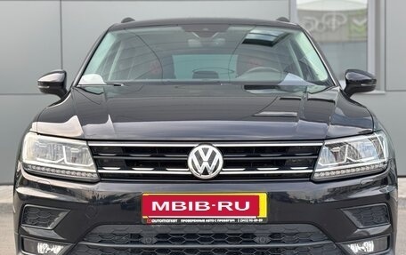 Volkswagen Tiguan II, 2019 год, 2 095 000 рублей, 2 фотография