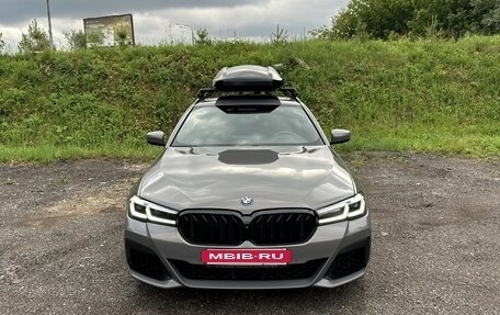 BMW 5 серия, 2020 год, 4 800 000 рублей, 2 фотография