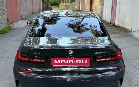BMW 3 серия, 2019 год, 4 350 000 рублей, 5 фотография