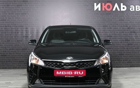 KIA Rio IV, 2021 год, 1 850 000 рублей, 2 фотография
