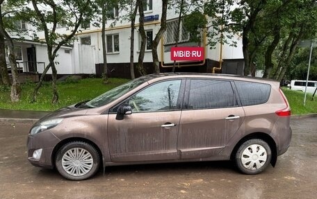 Renault Scenic III, 2011 год, 690 000 рублей, 3 фотография