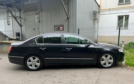 Volkswagen Passat B6, 2008 год, 975 000 рублей, 3 фотография
