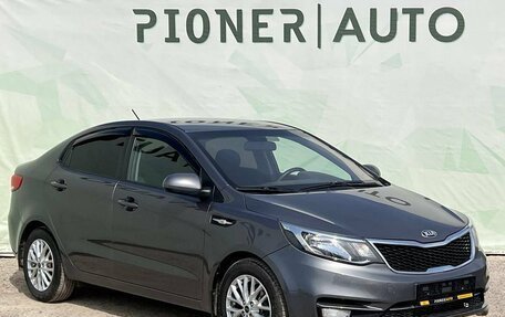 KIA Rio III рестайлинг, 2016 год, 930 000 рублей, 3 фотография