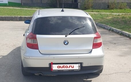 BMW 1 серия, 2005 год, 600 000 рублей, 2 фотография