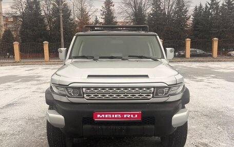 Toyota FJ Cruiser, 2006 год, 3 000 000 рублей, 1 фотография