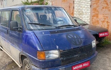 Volkswagen Transporter T4, 1993 год, 240 000 рублей, 1 фотография