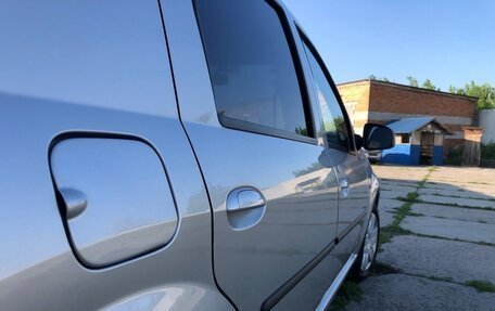Renault Logan I, 2013 год, 525 000 рублей, 3 фотография