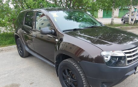 Renault Duster I рестайлинг, 2014 год, 680 000 рублей, 3 фотография