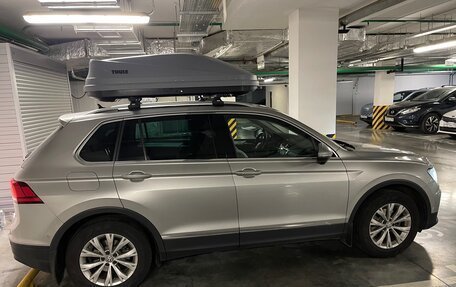 Volkswagen Tiguan II, 2018 год, 2 050 000 рублей, 2 фотография