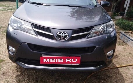 Toyota RAV4, 2013 год, 2 000 000 рублей, 3 фотография