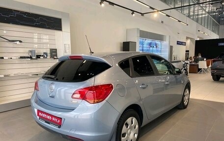 Opel Astra J, 2012 год, 690 000 рублей, 5 фотография