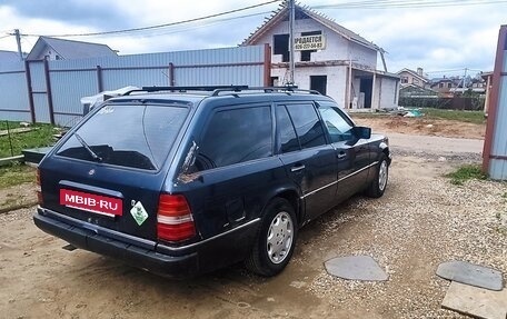 Mercedes-Benz E-Класс, 1996 год, 340 000 рублей, 3 фотография