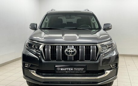 Toyota Land Cruiser Prado 150 рестайлинг 2, 2018 год, 4 636 000 рублей, 2 фотография