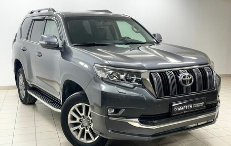 Toyota Land Cruiser Prado 150 рестайлинг 2, 2018 год, 4 636 000 рублей, 3 фотография