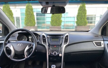 Hyundai i30 II рестайлинг, 2013 год, 800 000 рублей, 3 фотография