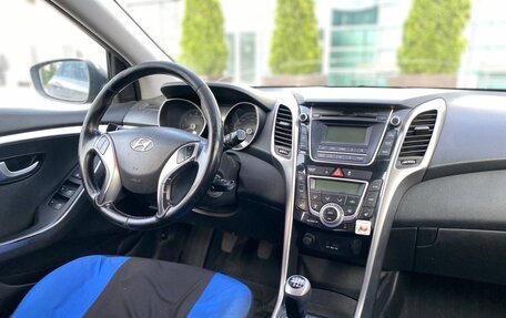 Hyundai i30 II рестайлинг, 2013 год, 800 000 рублей, 4 фотография