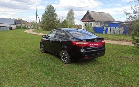 KIA Rio III рестайлинг, 2013 год, 940 000 рублей, 4 фотография