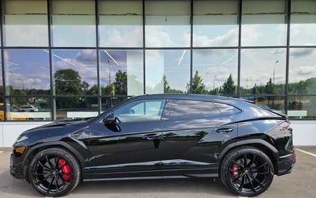 Lamborghini Urus I, 2021 год, 24 000 000 рублей, 2 фотография