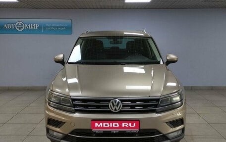 Volkswagen Tiguan II, 2018 год, 2 433 000 рублей, 2 фотография