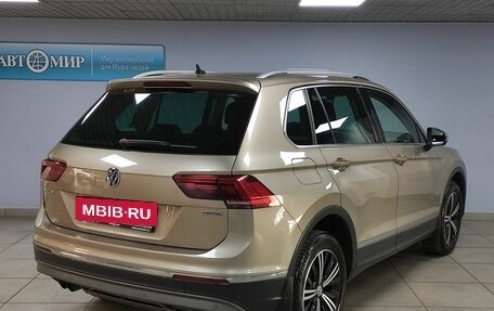 Volkswagen Tiguan II, 2018 год, 2 433 000 рублей, 5 фотография