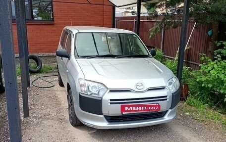Mazda Familia, 2019 год, 1 000 000 рублей, 2 фотография