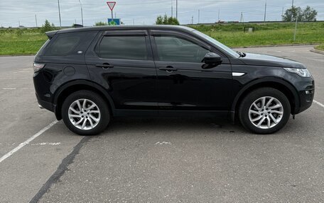 Land Rover Discovery Sport I рестайлинг, 2018 год, 2 980 000 рублей, 5 фотография