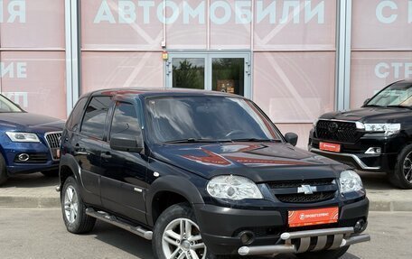 Chevrolet Niva I рестайлинг, 2012 год, 675 000 рублей, 3 фотография