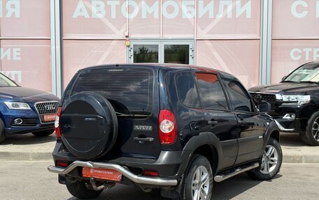 Chevrolet Niva I рестайлинг, 2012 год, 675 000 рублей, 5 фотография