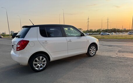 Skoda Fabia II, 2013 год, 650 000 рублей, 3 фотография