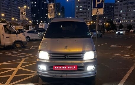 Toyota Town Ace III, 1997 год, 770 000 рублей, 2 фотография