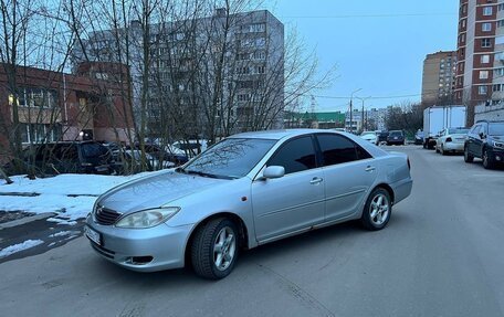 Toyota Camry V40, 2003 год, 600 000 рублей, 2 фотография