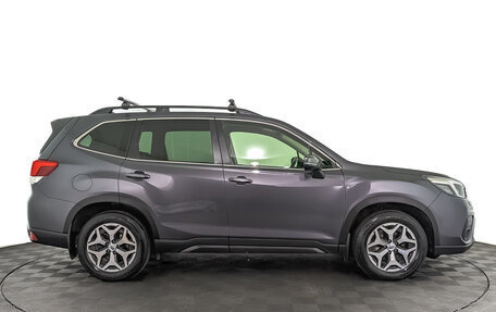 Subaru Forester, 2019 год, 2 620 000 рублей, 4 фотография