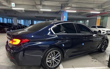 BMW 5 серия, 2021 год, 5 200 000 рублей, 2 фотография
