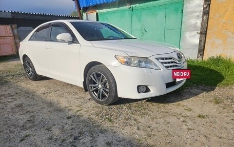 Toyota Camry, 2011 год, 1 285 000 рублей, 3 фотография