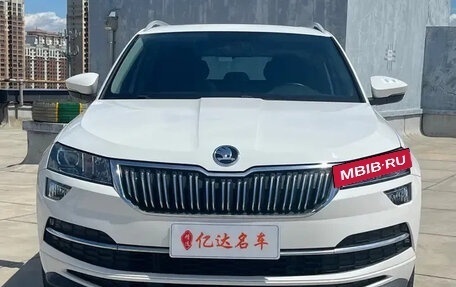 Skoda Karoq I, 2021 год, 1 360 000 рублей, 2 фотография