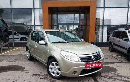 Renault Sandero I, 2012 год, 649 000 рублей, 3 фотография