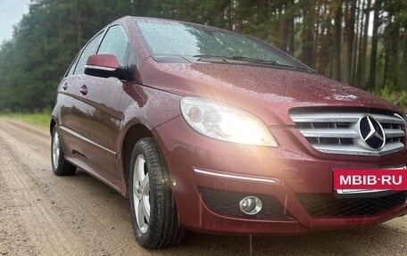 Mercedes-Benz B-Класс, 2010 год, 800 000 рублей, 3 фотография