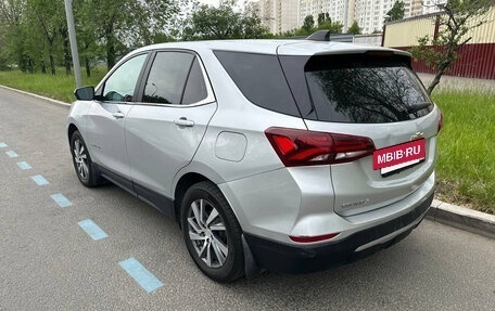 Chevrolet Equinox III, 2022 год, 2 400 000 рублей, 4 фотография