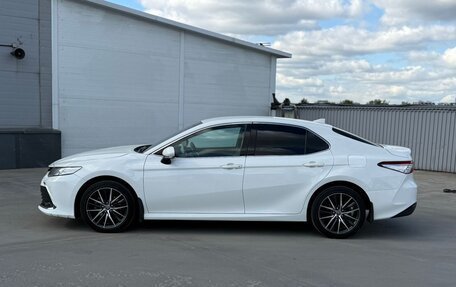 Toyota Camry, 2022 год, 3 450 000 рублей, 4 фотография