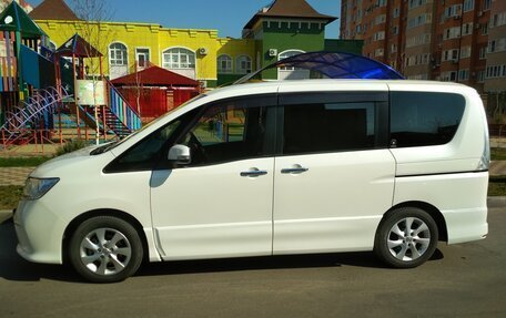 Nissan Serena IV, 2011 год, 1 680 000 рублей, 4 фотография