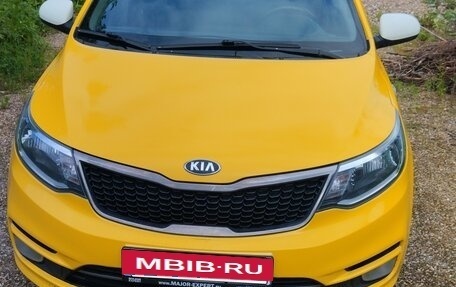 KIA Rio III рестайлинг, 2015 год, 1 100 000 рублей, 2 фотография