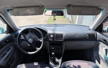 Volkswagen Golf IV, 2001 год, 400 000 рублей, 6 фотография