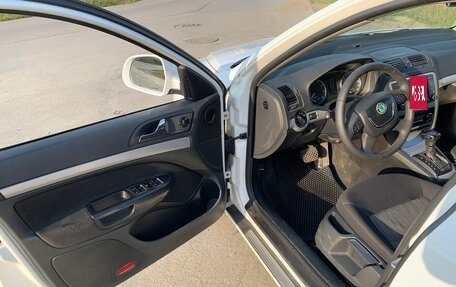 Skoda Octavia, 2011 год, 760 000 рублей, 3 фотография